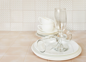 Clean dishes on the kitchen table