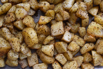 Baked potatoes with herbs
