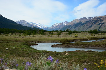 Vista del río De Las Vueltas en El Chaltén, Argentina