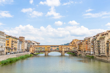 Fototapeta na wymiar Florence, the old bridge. .