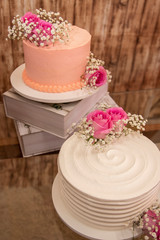 Obraz na płótnie Canvas Wedding Setup. Cake table with sweet, decoration and flowers 
