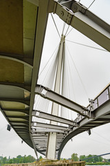 Fototapeta na wymiar ライン川　国境の歩道橋