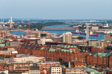 Blick vom Richtung Elbbrücken in Hamburg