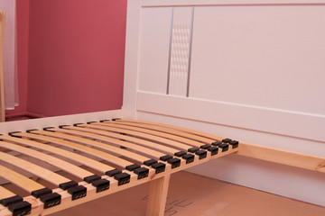 slats beds,curved wooden slats for the bed, assembling the slats bed