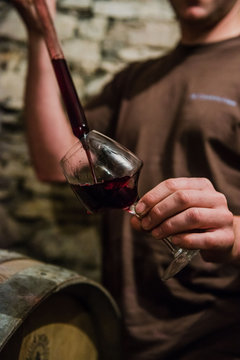 D&eacute;gustation de vin rouge de Savoie