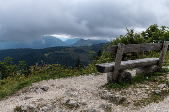 panorama Zw&ouml;lferhorn