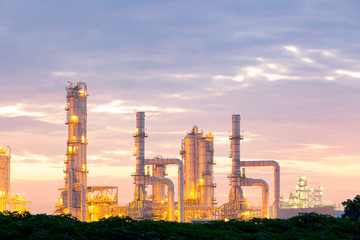 Obraz premium Oil gas refinery plant. May called petroleum, production or petrochemical plant. Industrial factory construction from engineering technology with steel pipe, pipeline, tank. Business for power energy.