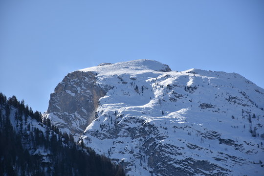 Minte Cristallo, Tofana, Tofana di Mezzo, Fanesgruppe, Dolomiten, Sextener Dolomiten, Hohe Gaisl, S&uuml;dtirol, Venetien, Winter, Sturm, Wind, Verwehung, Schnee, Schneeverwehung, Dolomitenstra&szlig;e, H&ouml;hlenst