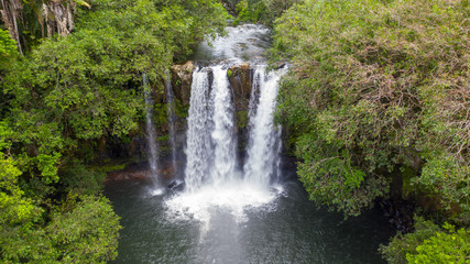Fototapeta na wymiar Wasserfall Cascade Leon auf der Insel Mauritius