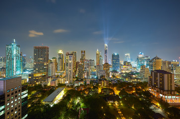Fototapeta na wymiar Cityscape night view of Bangkok