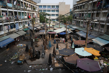 market in the afternoon