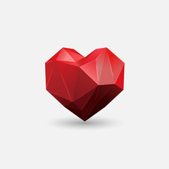 3d realistic polygonal heart vector. Heart in low poly style. Heart low poly. Origami heart on white background . Abstract polygonal heart. Love symbol. - Vector