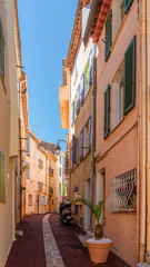 Obraz na płótnie Canvas Vintage Architecture Of Historic Houses Downtown Charming City Streets Of Cannes