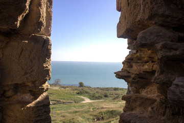 rock window to the sea