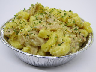 mac n cheese with elbow macaroni pasta cheesy cream, sausage beef meat cornet, parsley chive garnish crunchy breadcrumbs topping without flour. Baking dish Classic american asian style cuisine schotel