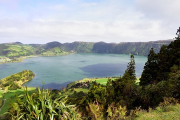 Green water of the Caldeira das Sete Cidades