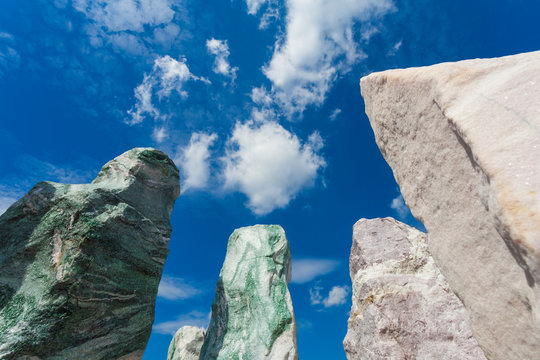 Germany, Baden-Wuerttemberg, Remseck, erratic blocks, stones, quartz, marble, solitary stone