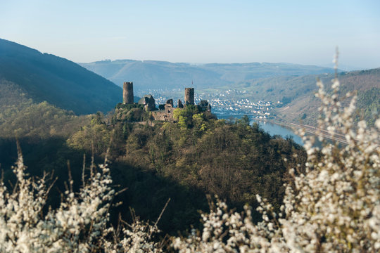 Germany,  Rhineland-Palatinate, Alken, Thurant Castle