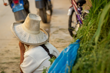 Mujer de sombrero campesina de Cajamarca