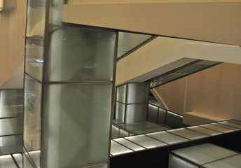 Escalator 3