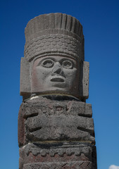 Fototapeta na wymiar Toltec Atlantes columns Quetzalcoatl pyramid, Tula Hidalgo Mexico,UNESCO