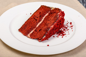 dessert biscuit cake red velvet with cream