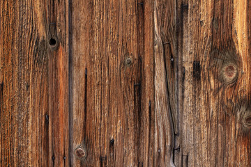 Naklejka premium Holz abgewittert in leichtem Rotton