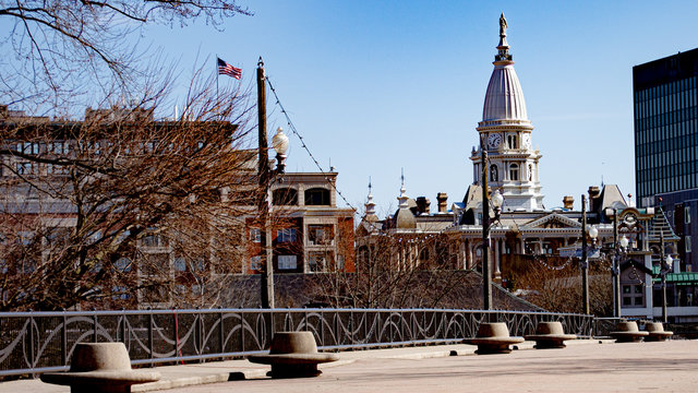 Lafayette Indiana Courthouse From Walking Bridge