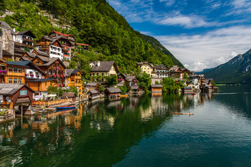 Naklejka premium Village of Hallstatt