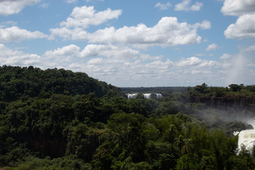 Fototapeta na wymiar Cataratas del Iguazú