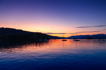 dernières lueurs  de la journée