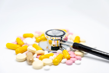 medizinische Versorgung, Krankenkasse, Tabletten