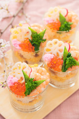 カップちらし寿司