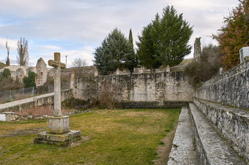 Ruinas del Monasterio de Armedilla en la provincia de Valladolid, España.