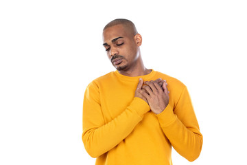 Afroamerican guy wearing a yellow jersey