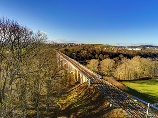 Pont ferroviaire sur l'aqueduc de Grandfey, près de Fribourg, Suisse