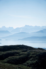 Fototapeta na wymiar mountain scenery in Norway with blue sky