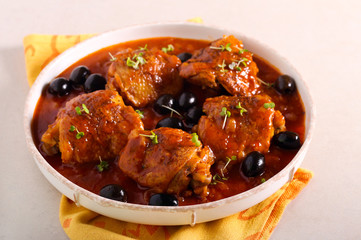 Chicken thighs with olives