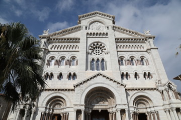 Fototapeta na wymiar St Nicholas Cathedral in Monaco