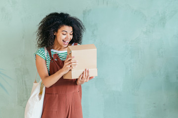 Zero waste business, goods delivery, sale.