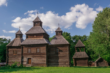Fototapeta na wymiar old wooden church of the 18th century