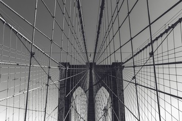 brooklyn bridge in new york
