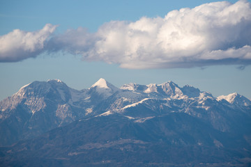 Fototapeta na wymiar Mountains from the top view