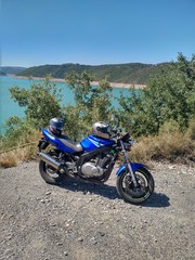moto azul