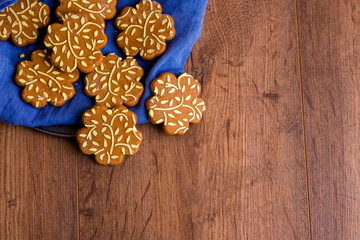 Ginger fragrant cookies in the form of flowers.