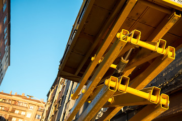 MAQUINA ELEVADORA DE FUELLE