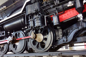 レトロでアンティークな蒸気機関車のホイールオブジェ