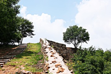 Fototapeta premium 전등사둘레길입니다