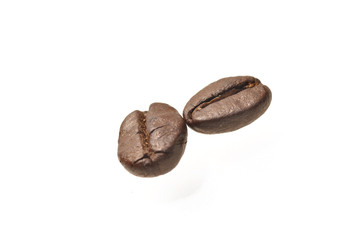 Fototapeta premium Coffee bean isolated on white