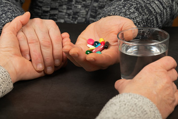 Senior painkiller treatment